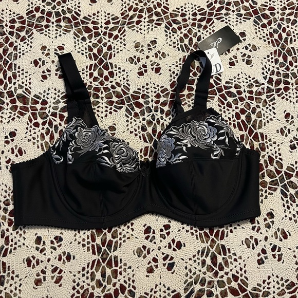 Elila Other - Elila Black Bra with White Floral Design